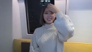 起立蹲下像个荡妇〜用尽全力就是要上哥哥们爽〜