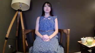 刚和女友见面就被约到家里面做爱